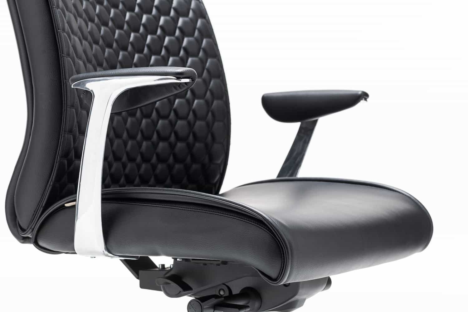 تصویر 2 از صندلی اداری پرشین با ترکیب نظم بصری و راحتی مداوم